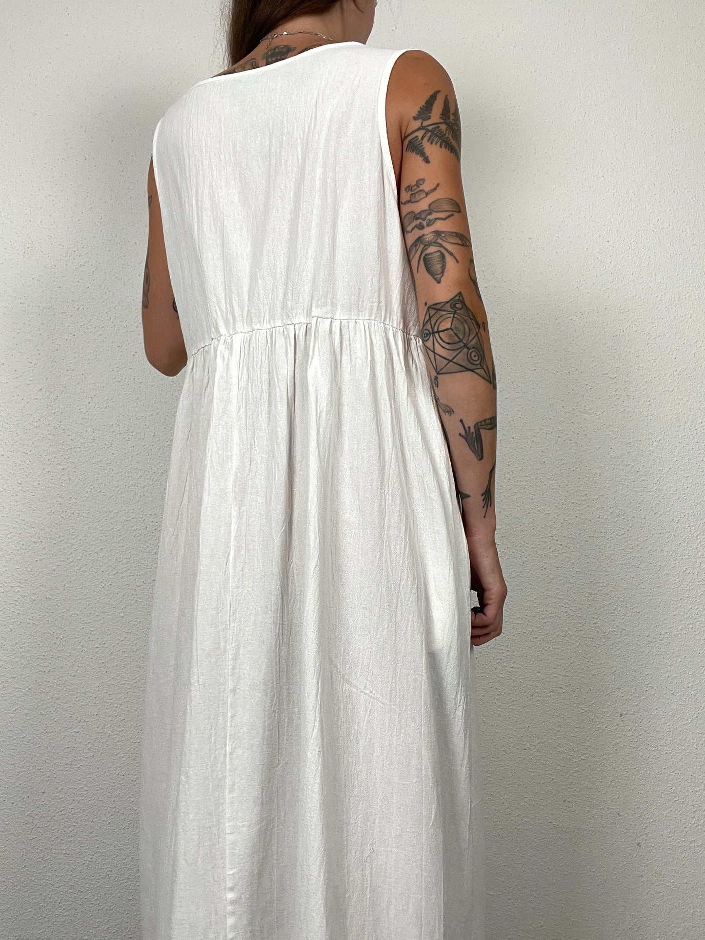 White Sleeveless Maxi Dress