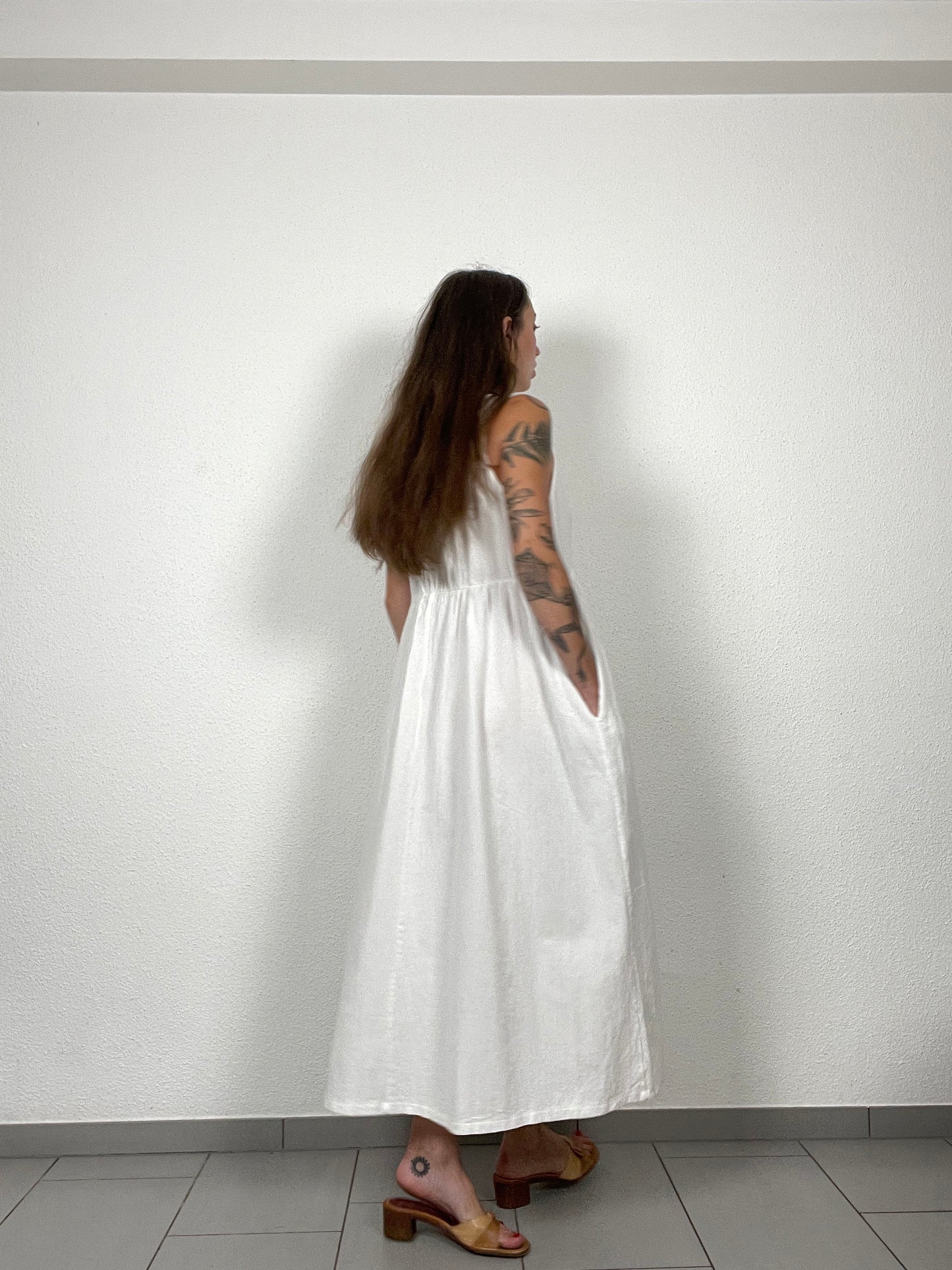 White Sleeveless Maxi Dress